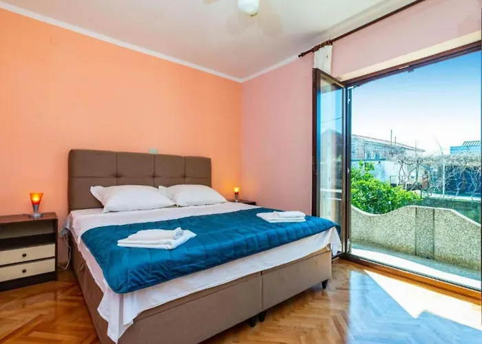 Two Bedroom With Terrace Apartman *