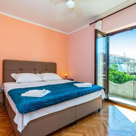 Two Bedroom With Terrace Apartment *