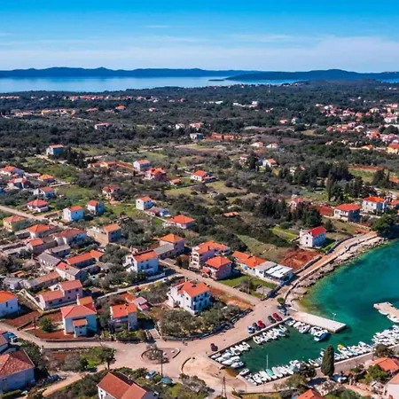 Two Bedroom With Terrace Apartman